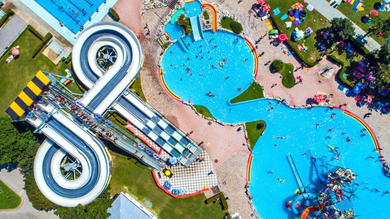 Lake View Mobile Homes With Thermal Riviera Tickets In Terme Catez Чатеж об Сави Екстериор снимка