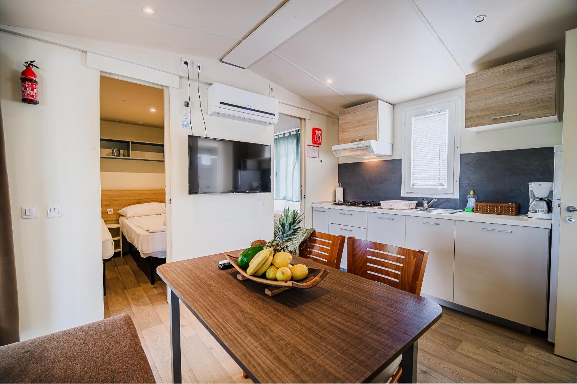 Lake View Mobile Homes With Thermal Riviera Tickets In Terme Catez Чатеж об Сави Екстериор снимка