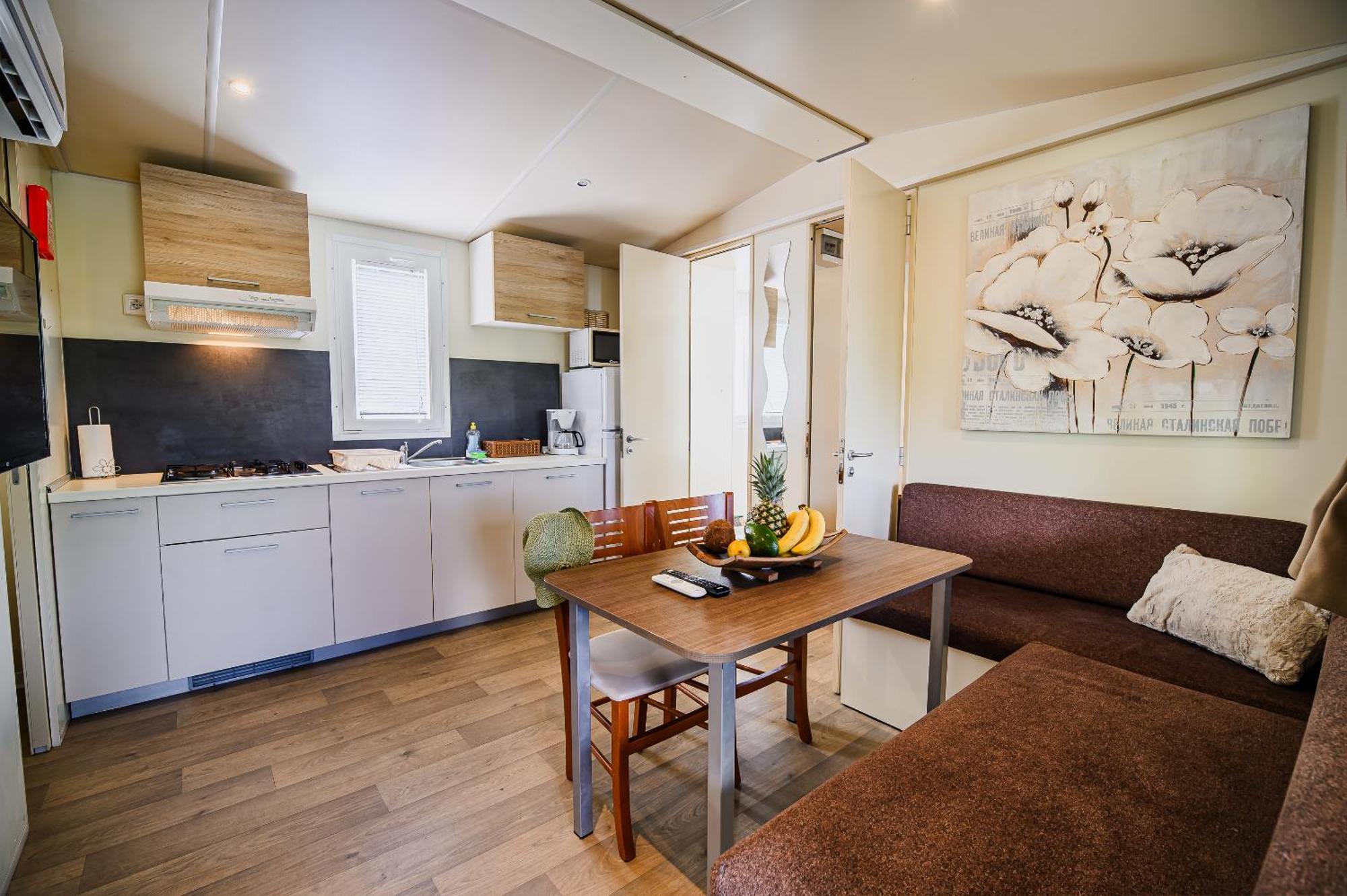 Lake View Mobile Homes With Thermal Riviera Tickets In Terme Catez Чатеж об Сави Екстериор снимка