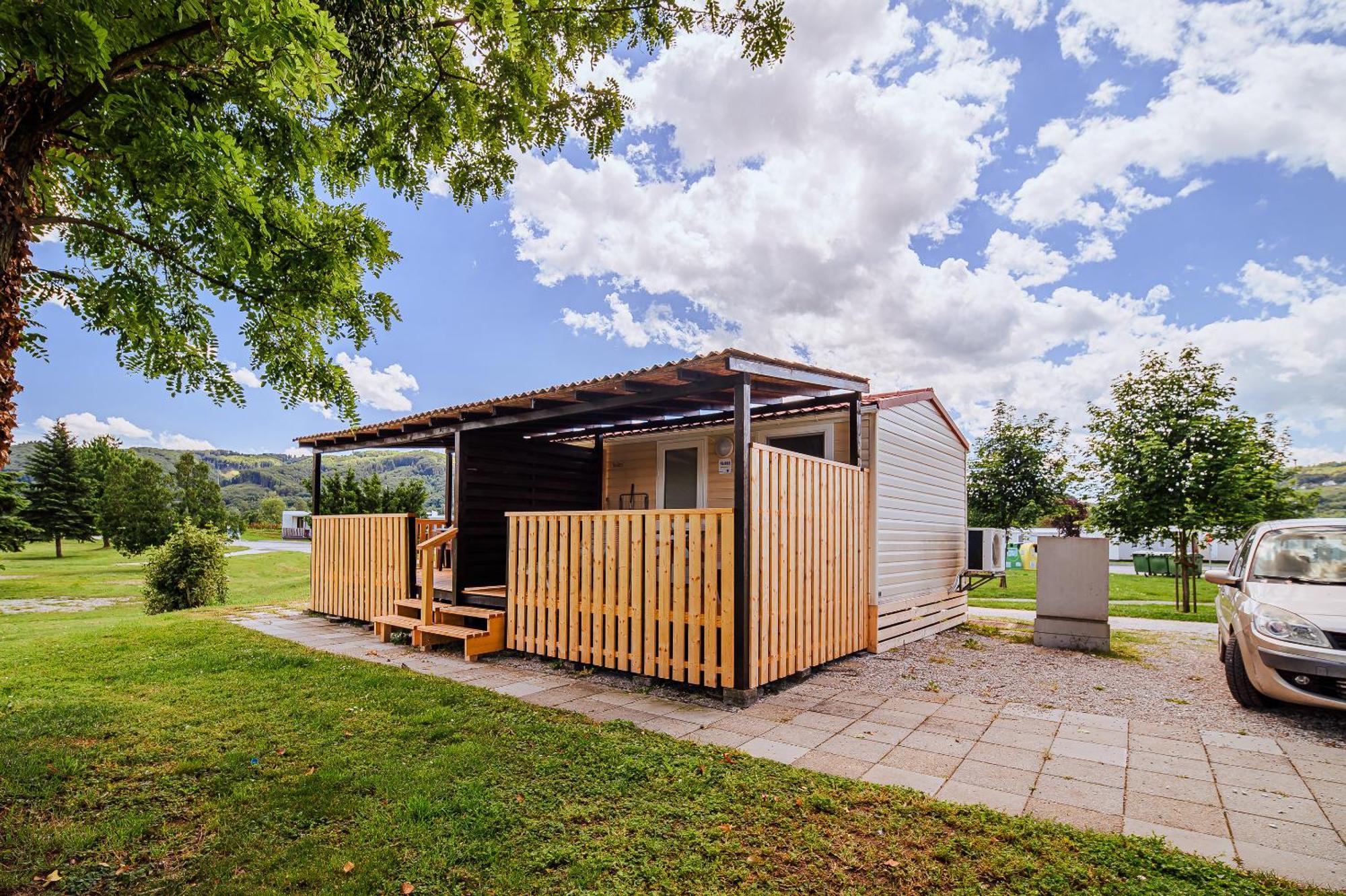 Lake View Mobile Homes With Thermal Riviera Tickets In Terme Catez Чатеж об Сави Екстериор снимка