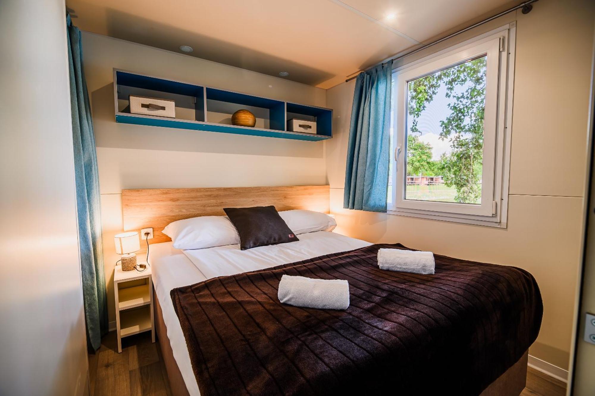 Lake View Mobile Homes With Thermal Riviera Tickets In Terme Catez Чатеж об Сави Стая снимка