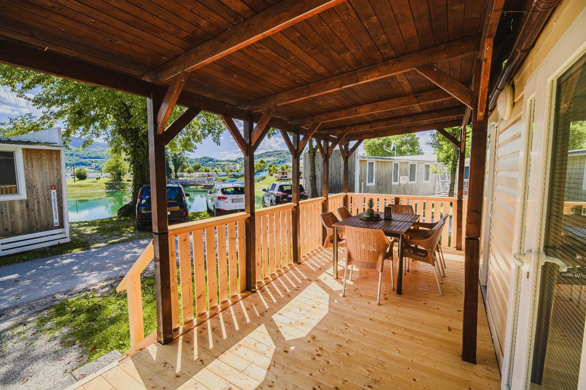 Lake View Mobile Homes With Thermal Riviera Tickets In Terme Catez Чатеж об Сави Стая снимка